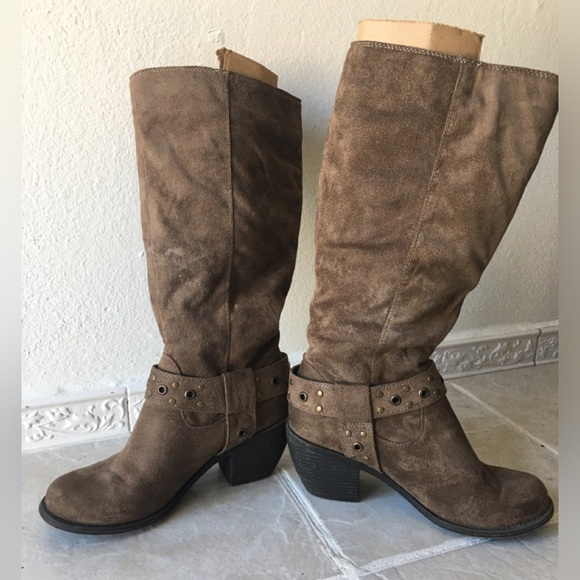 nicole boots.  8M, soft slouchy fabric, pull on, camel/brown - Picture 2 of 12
